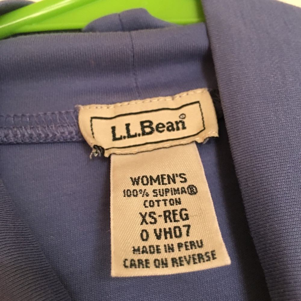 L.L. Bean mock neck Tee - Picture 3 of 4